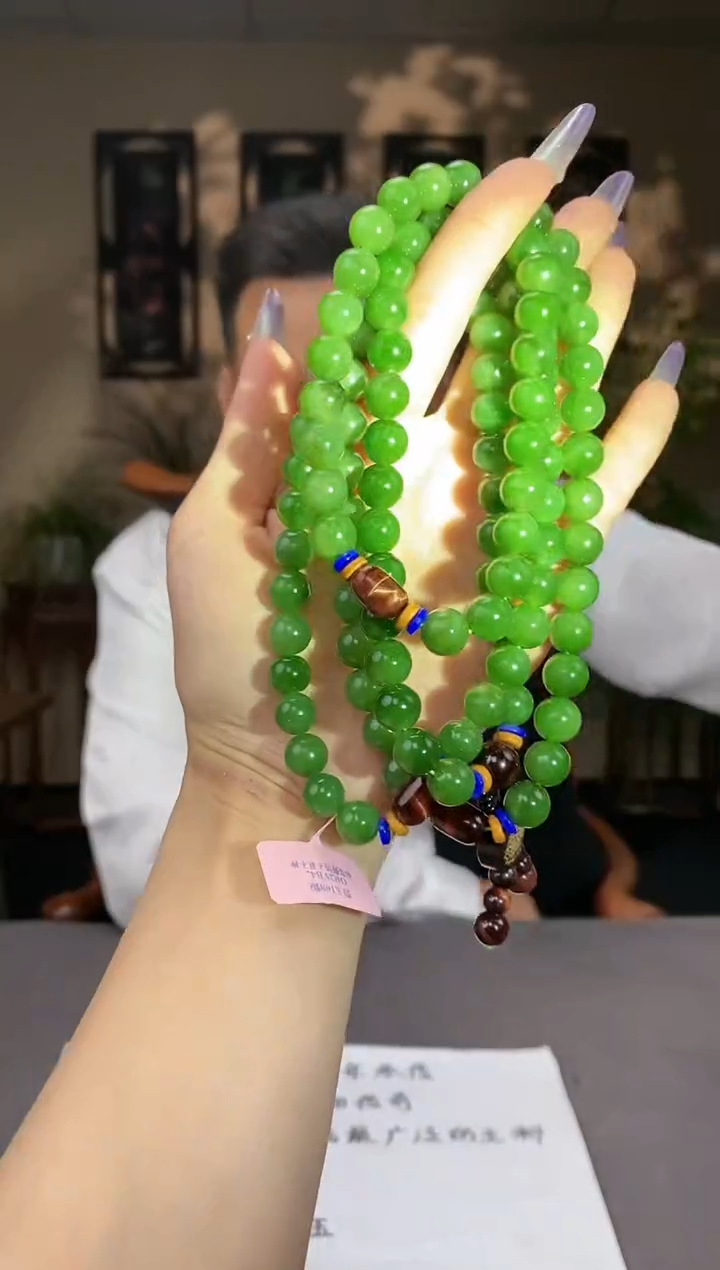 和田玉未镶嵌颈饰C065