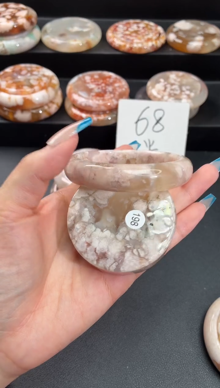 手镯玛瑙/玉髓未镶嵌石英质玉59圈58/59带(赠送镯心)