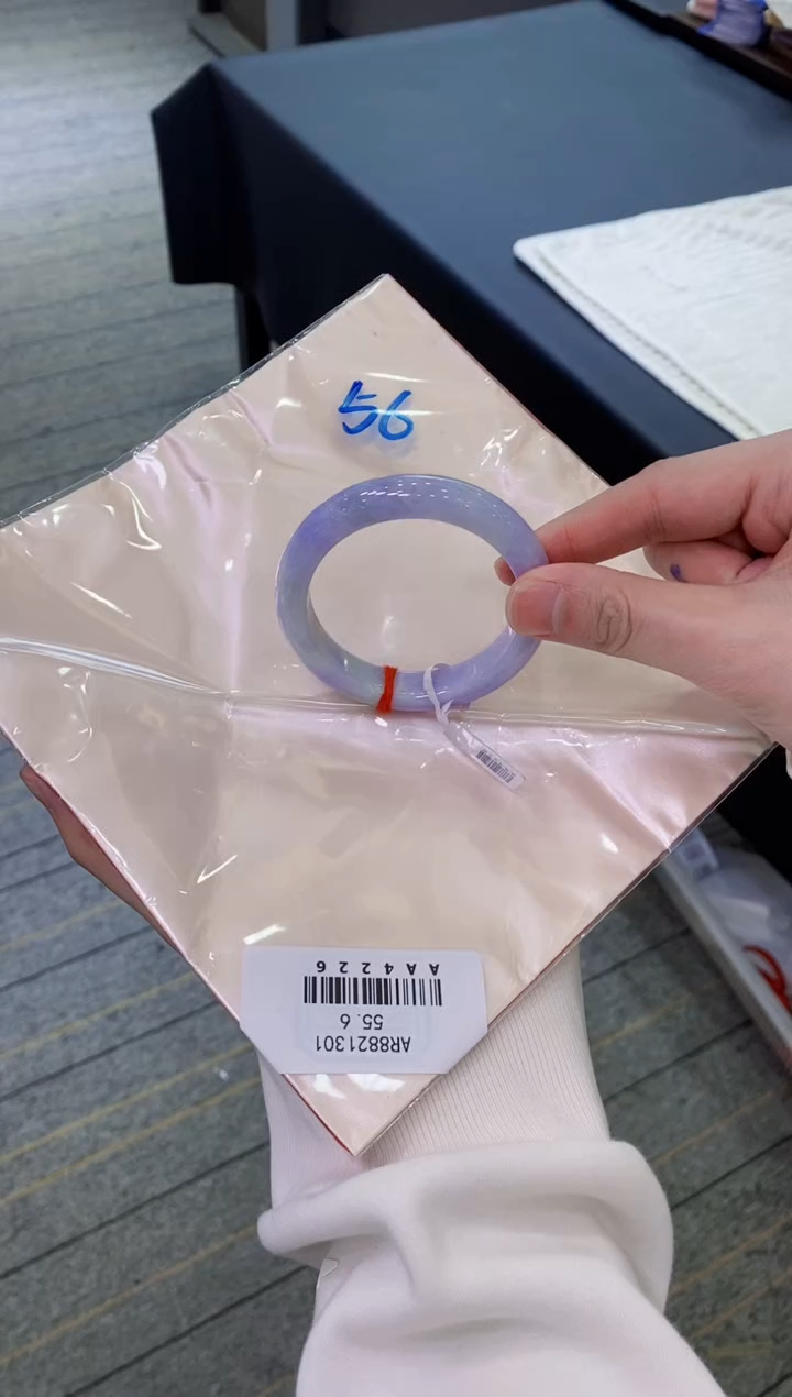 【闪购商品】翡翠手镯未镶嵌              