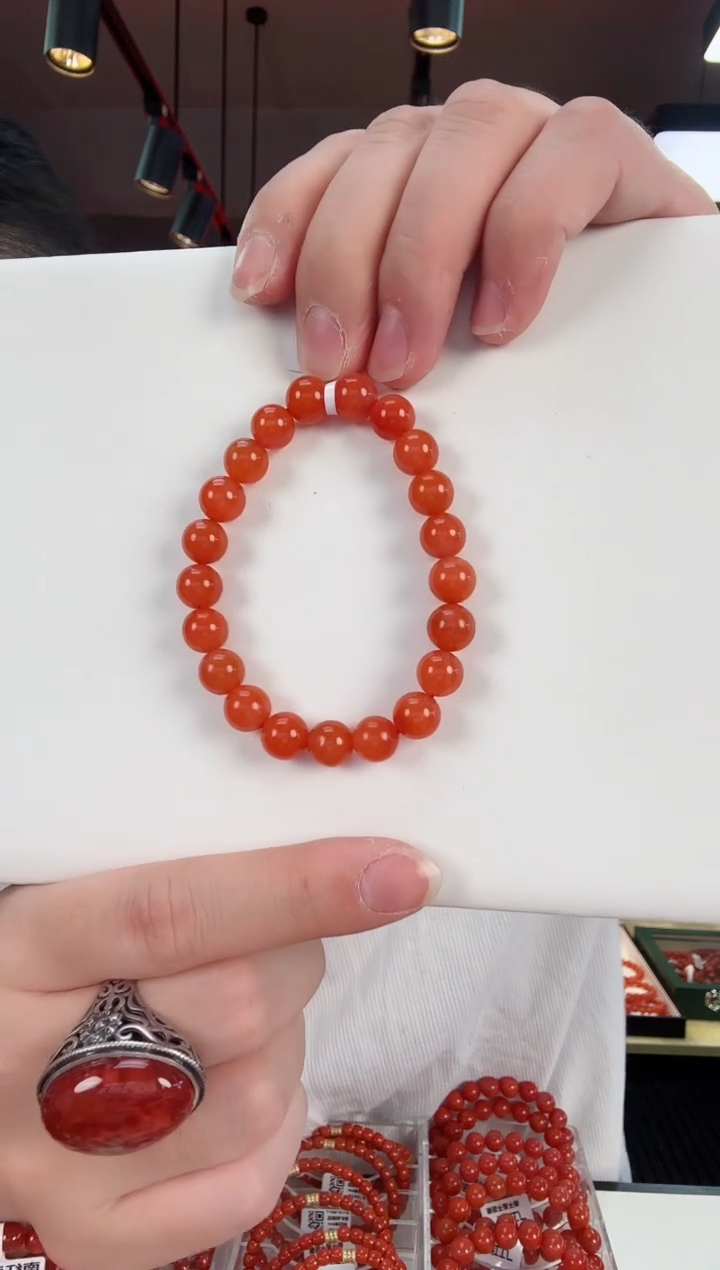 【闪购商品】南红玛瑙滴水洞手串9+未镶嵌一个/条