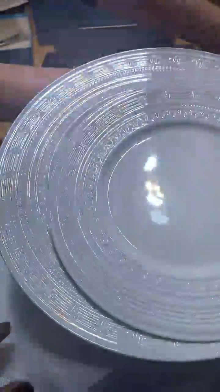 【闪购商品】瓷片锅碗瓢盆一件不剩