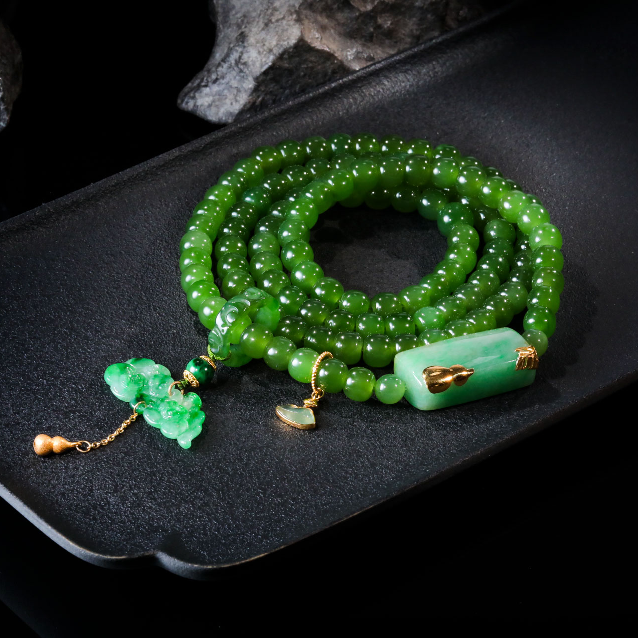 【意婵】《翠冰葫》“双12”108珠冰底辣翠色和田玉碧玉18K金翡翠910675