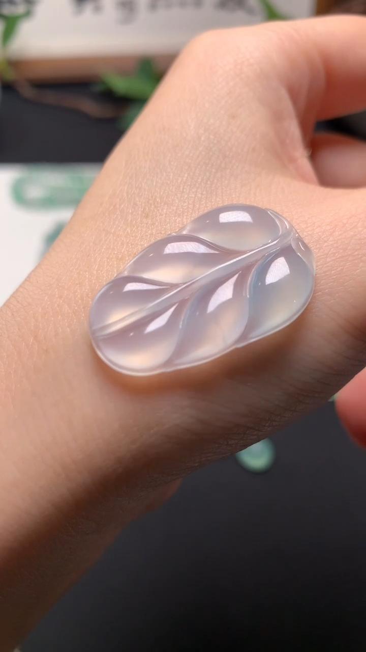 未镶嵌定制翡翠0567311830   30.8*19.5*3.8