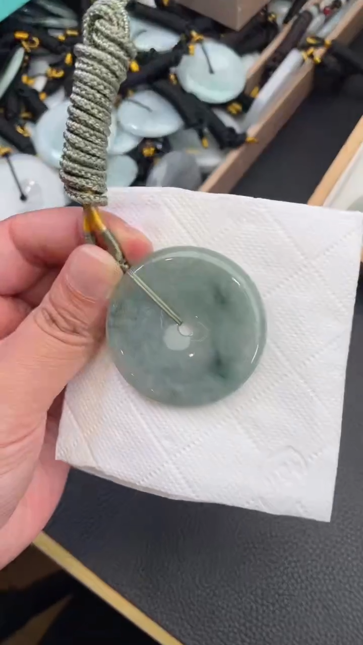 颈饰未镶嵌翡翠天然缅甸翡翠A货19