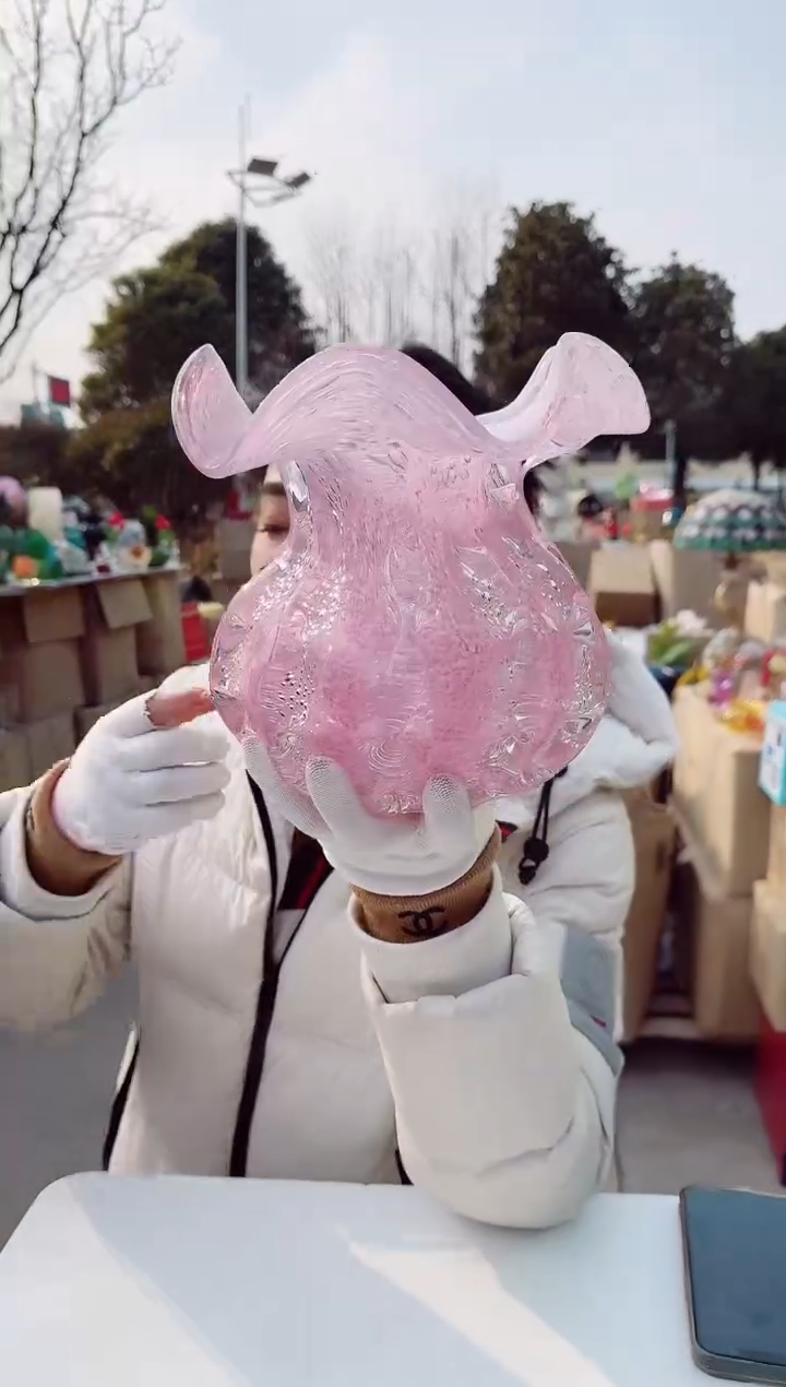 【闪购商品】玻璃安琪微瑕花瓶--KTBFI