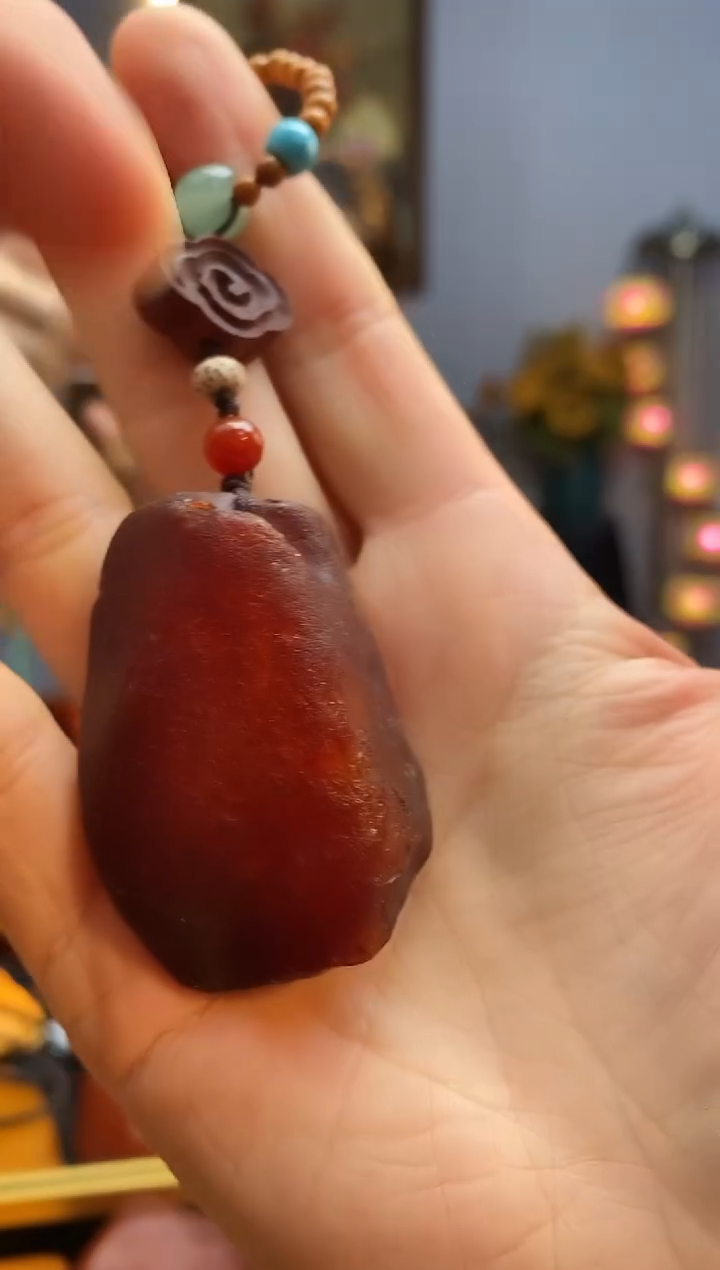 琥珀颈饰未镶嵌挂件