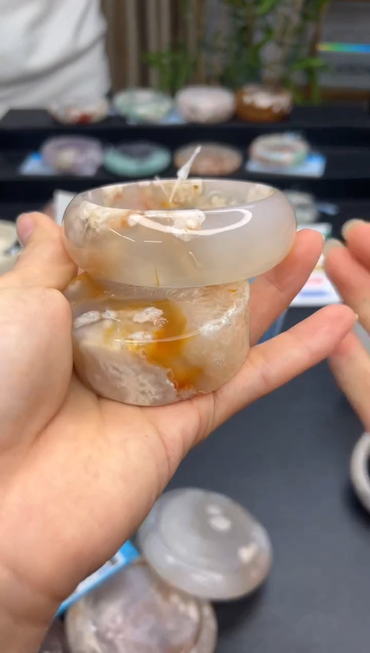 【闪购商品】石英质玉手镯未镶嵌A1323(56圈赠送镯心)