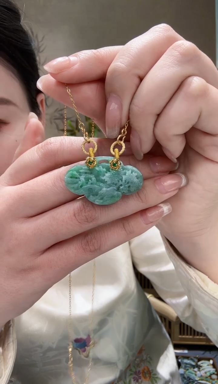 【闪购商品】翡翠耳饰未镶嵌吊坠