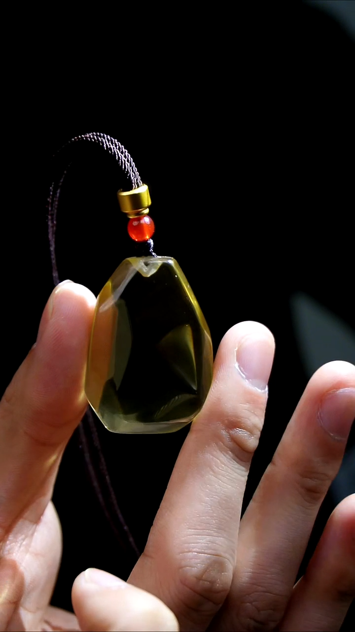 吊坠(赠链)未镶嵌水晶水晶