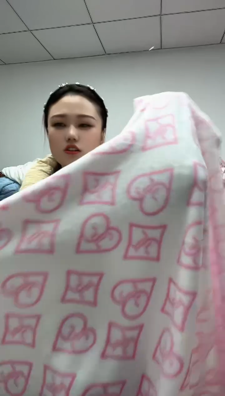 法兰绒2.2x1.2左右已主播介绍为准