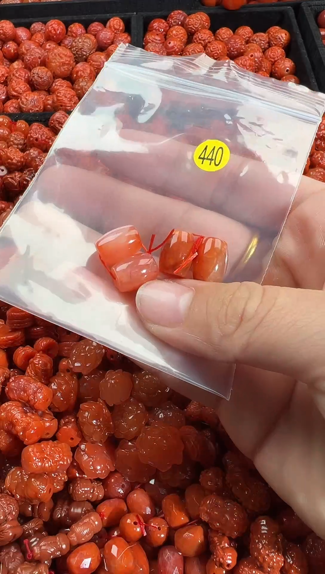 颈饰未镶嵌南红玛瑙1