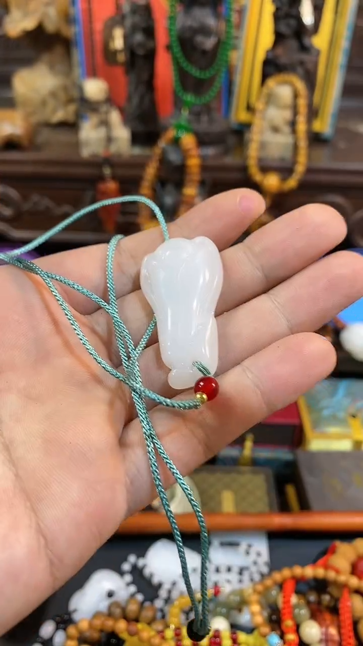 和田玉未镶嵌颈饰旭升文玩精选推荐1