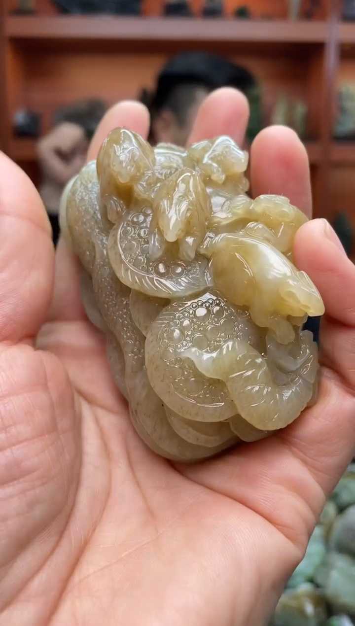 未镶嵌和田玉把件1