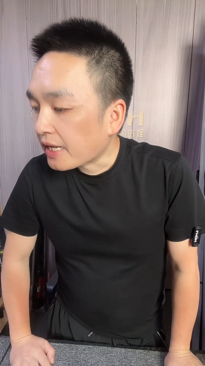 尔鱼山谷系列水滴轮 左手盲盒  10 号盲盒
