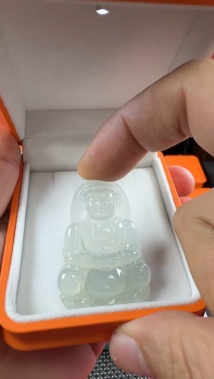 颈饰未镶嵌翡翠--60713