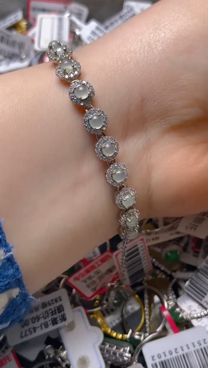 银S925镶嵌戒指翡翠百内无证书