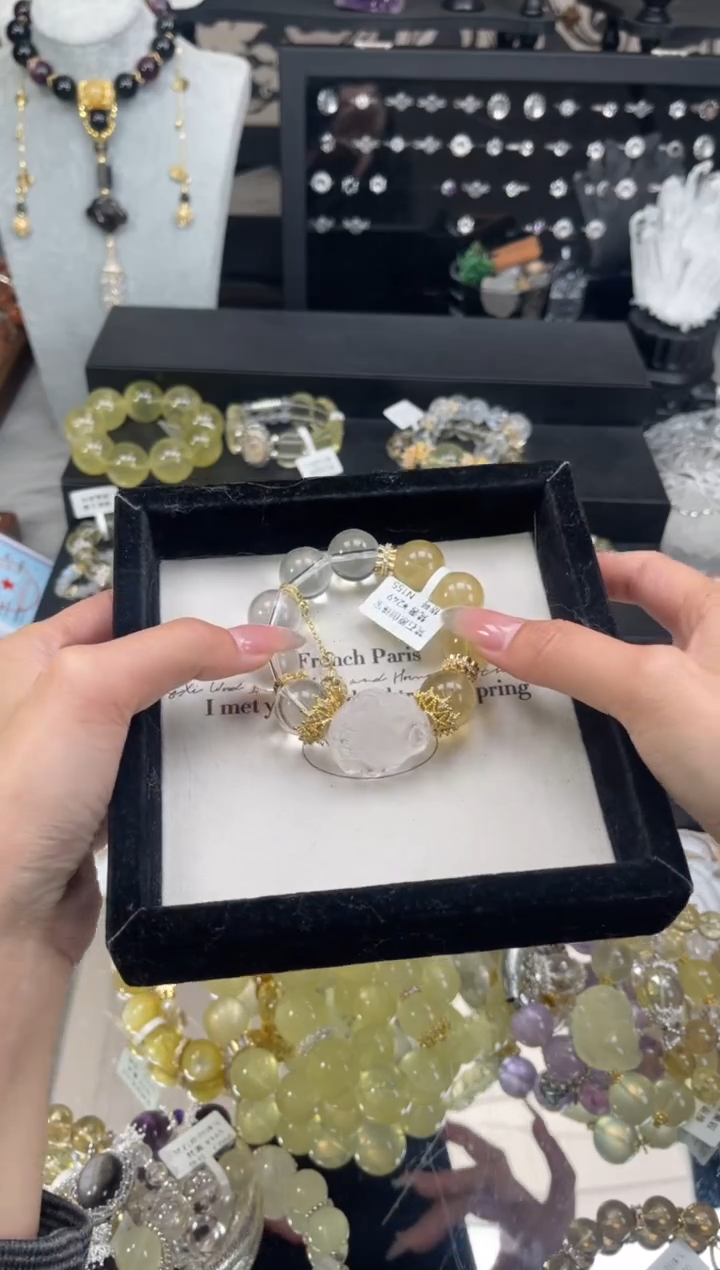 【闪购商品】烟晶手链银S925镶嵌天然水晶 多样性发货