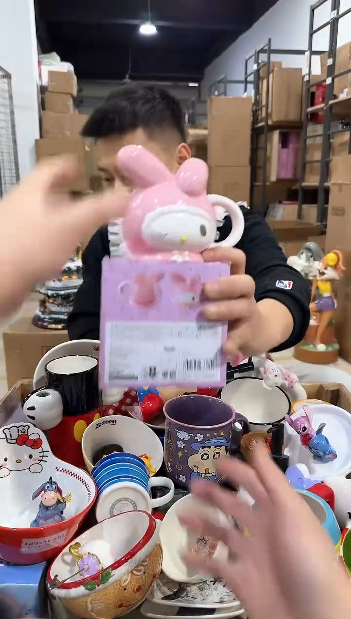瓷片原盒美乐蒂50周年水杯