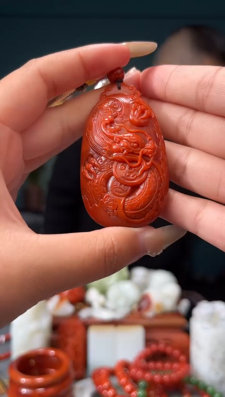 【闪购商品】南红玛瑙颈饰未镶嵌吊坠