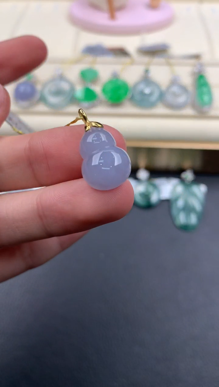 【闪购商品】翡翠颈饰18K金镶嵌Q12     