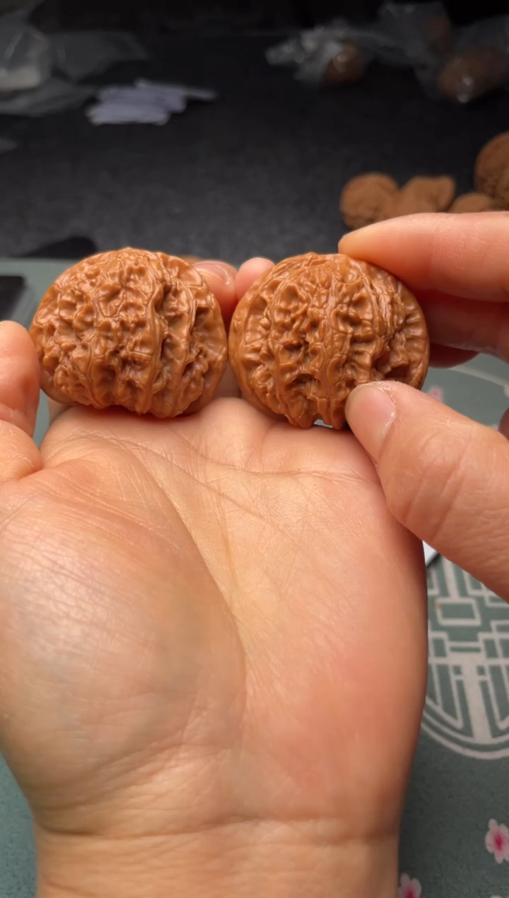 把件文玩核桃w246龙洞玉 43尺