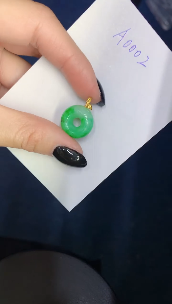 【闪购商品】翡翠颈饰18K金镶嵌00000000000