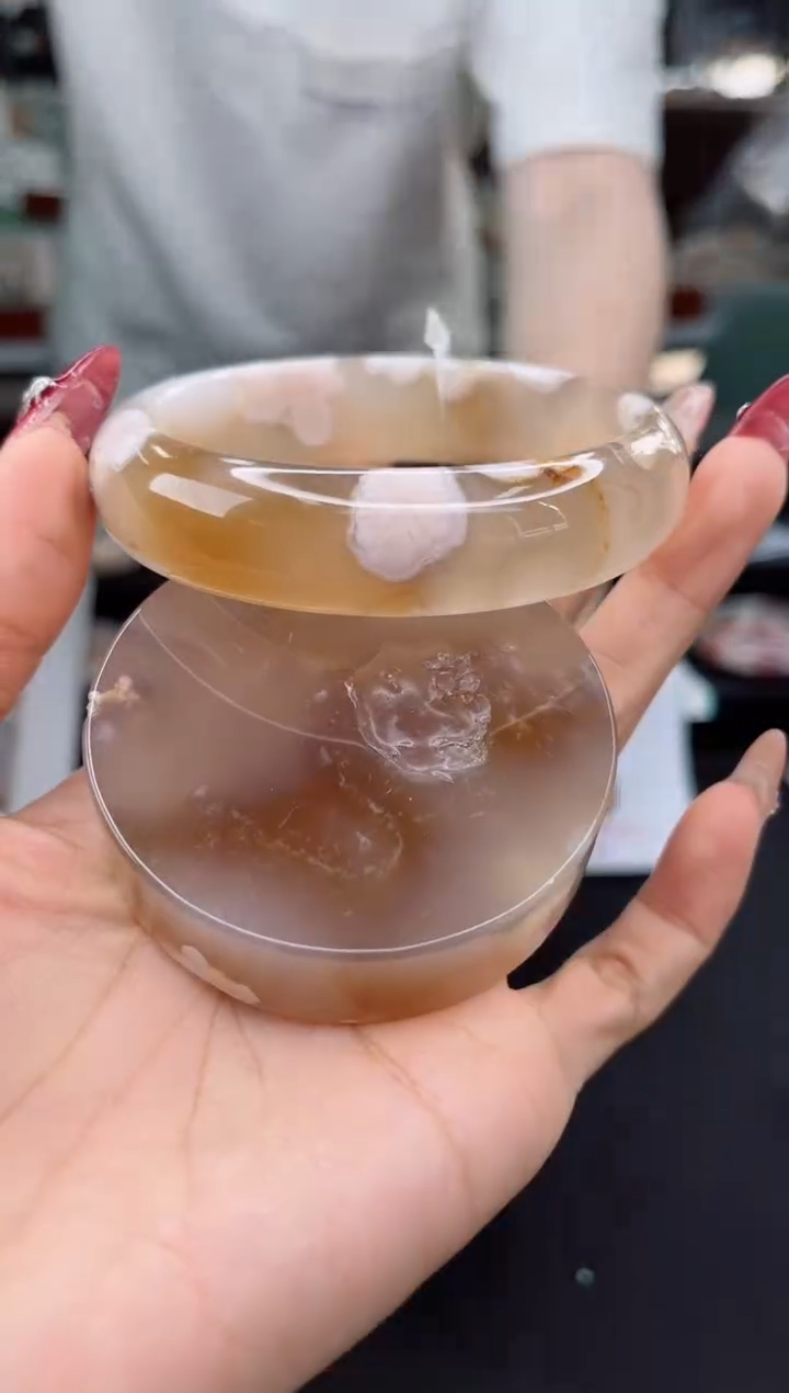 【闪购商品】石英质玉手镯未镶嵌64圈口（赠品镯心）3453453