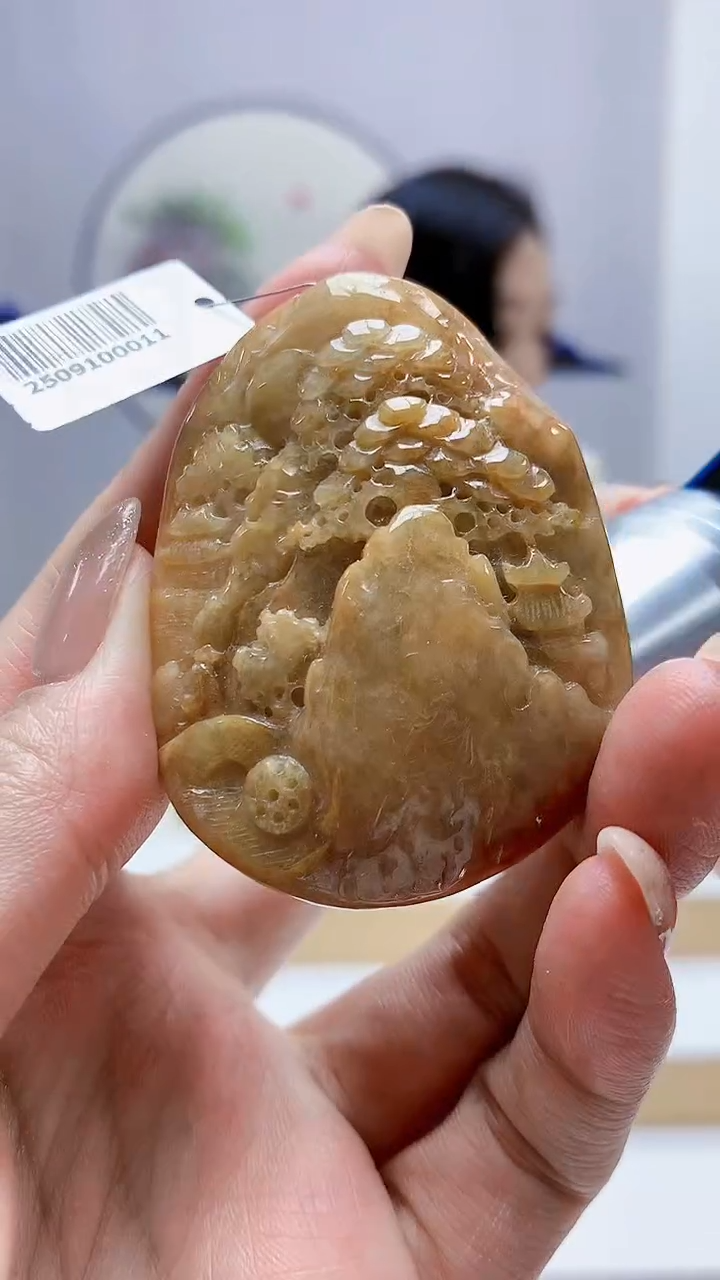 未镶嵌定制翡翠5160MM-毛货挂件87