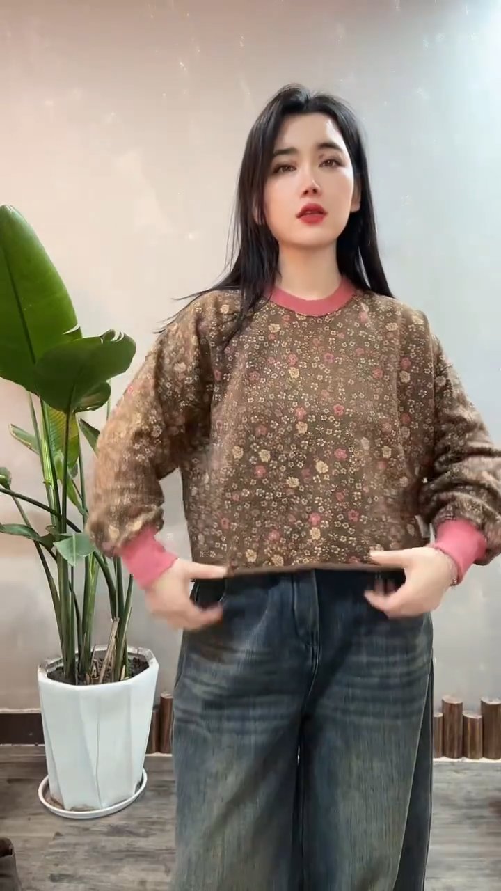 12502小碎花卫衣 