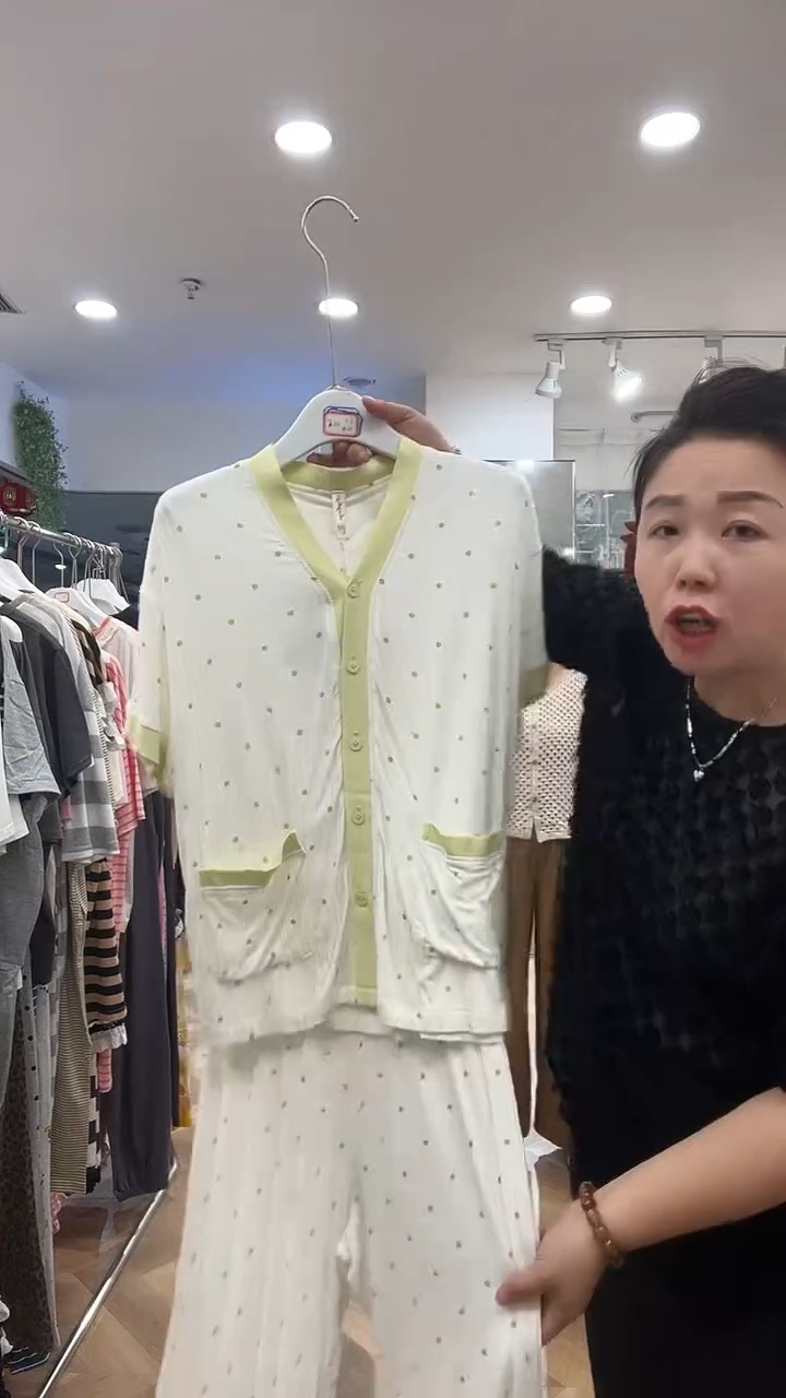 棉裸感棉半袖长裤L号120斤以下