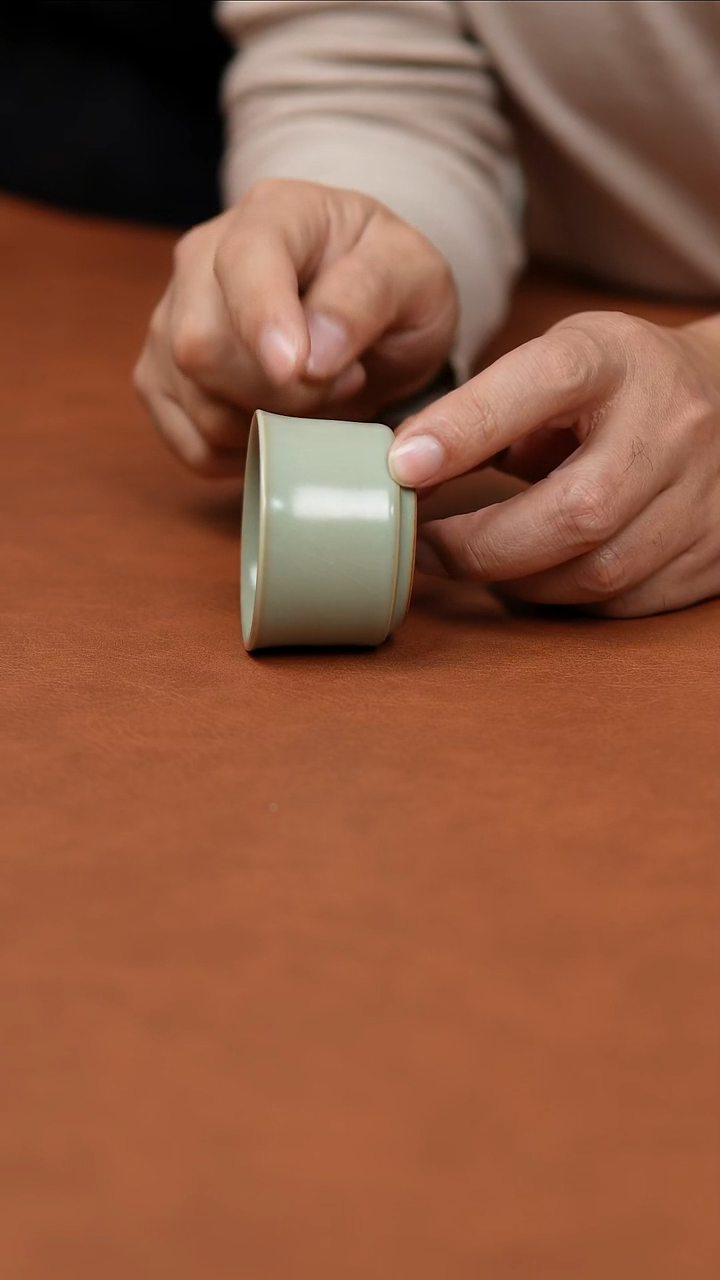 富山严选原矿汝瓷小马蹄