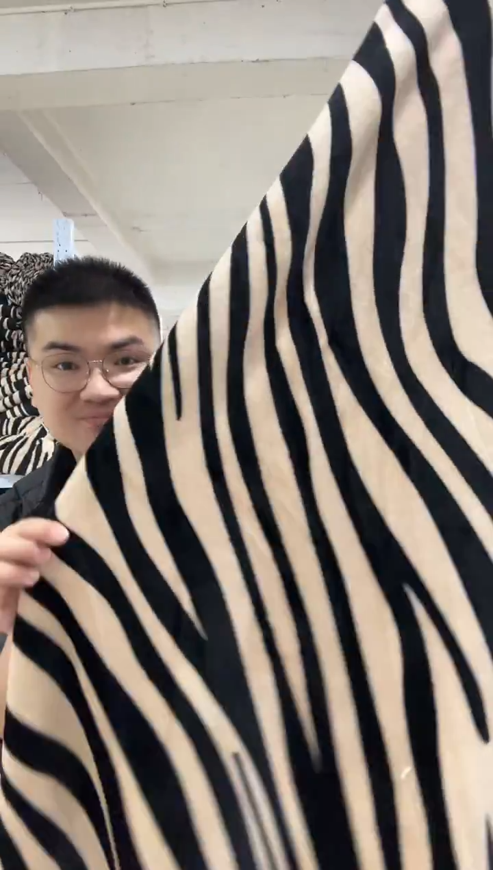 兔毛清货【1.5*2米金丝绒斑马】外贸原单毛毯底价清货拼手速