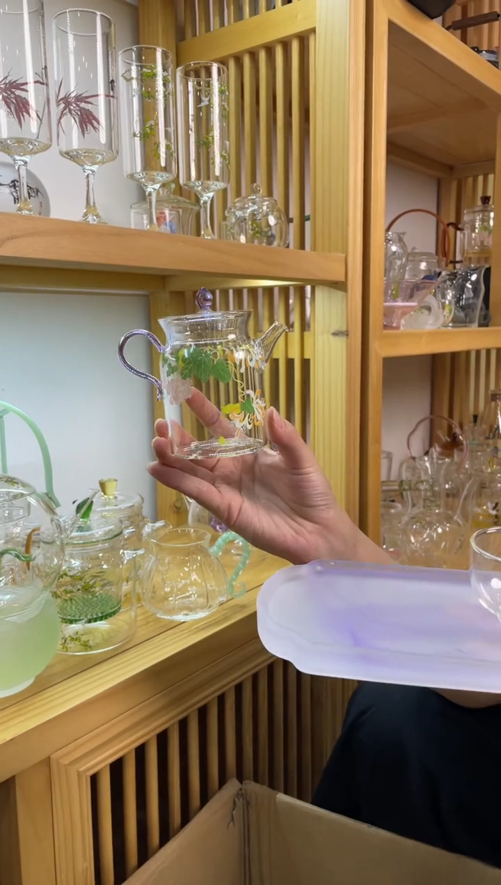 九河小执壶紫把芙蓉花