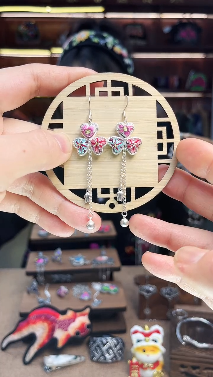 【闪购商品】织绣1659黔东南苗族刺绣