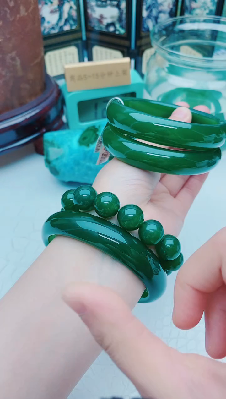 【闪购商品】玛瑙/玉髓手镯未镶嵌玛瑙手镯