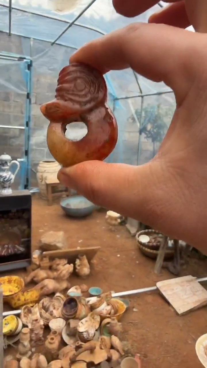 未镶嵌岫岩河磨玉（透闪石质玉）挂件岫岩河磨玉