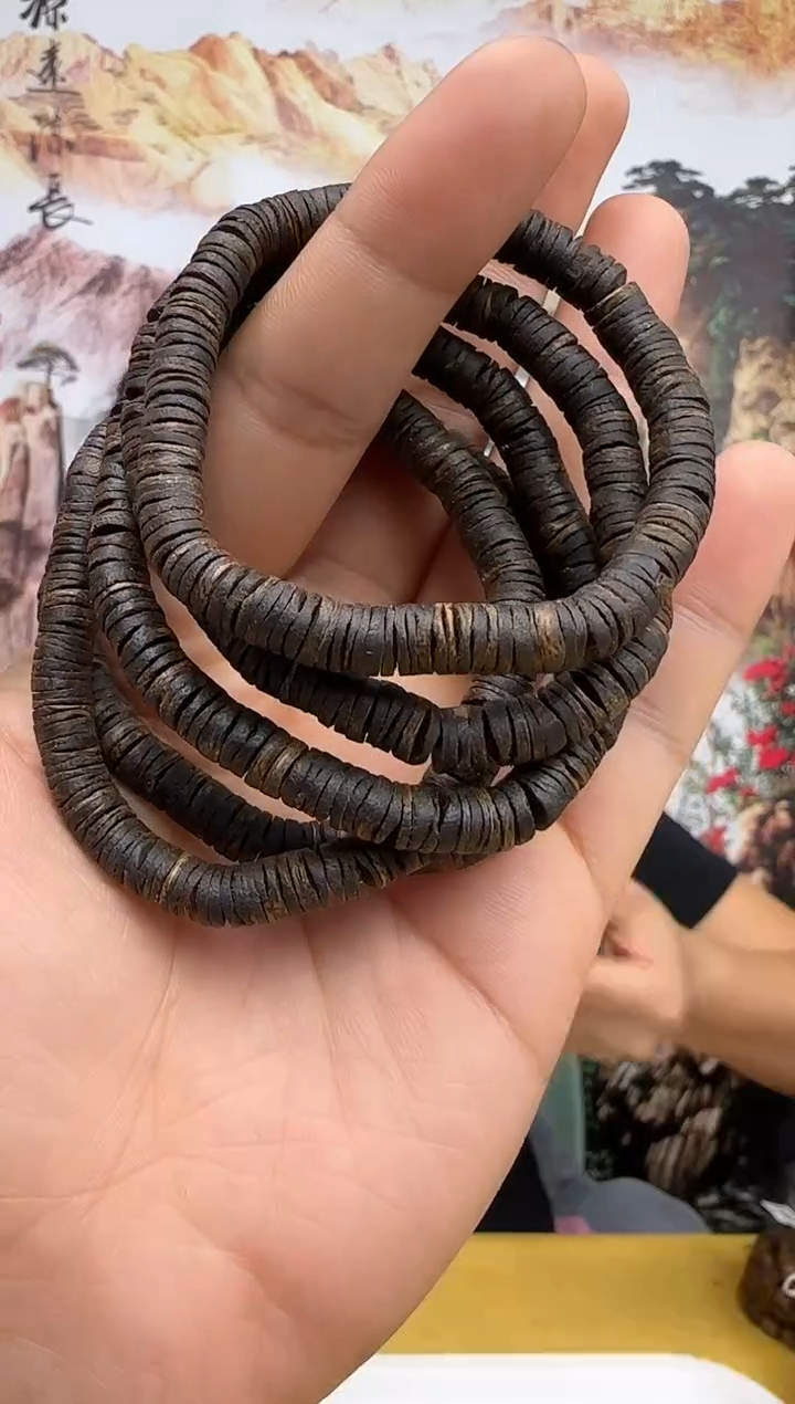 沉香沉香碎屑+张勺子沉水片单卡6/7多样性发一