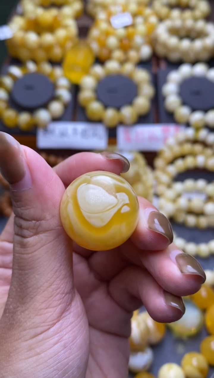 【闪购商品】琥珀裸石未镶嵌大小姐珠宝严选105