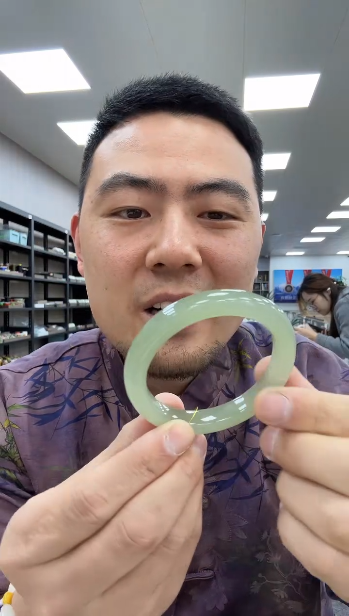 【闪购商品】和田玉手镯未镶嵌56-57  312