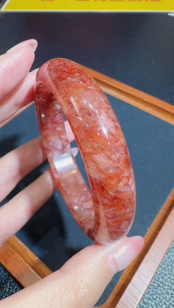 【闪购商品】水晶手镯未镶嵌发一件