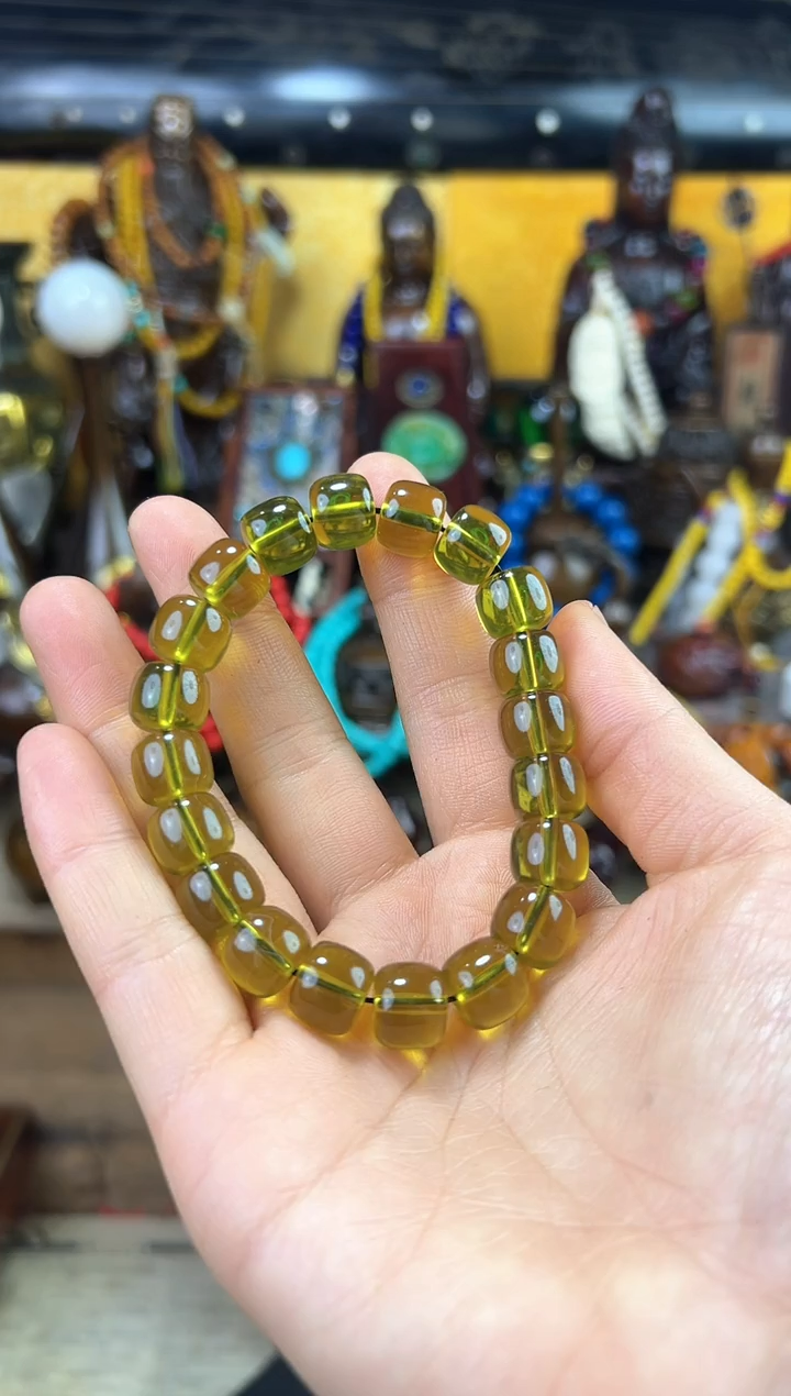 【闪购商品】蜜蜡颈饰未镶嵌猪妹精品专属链接