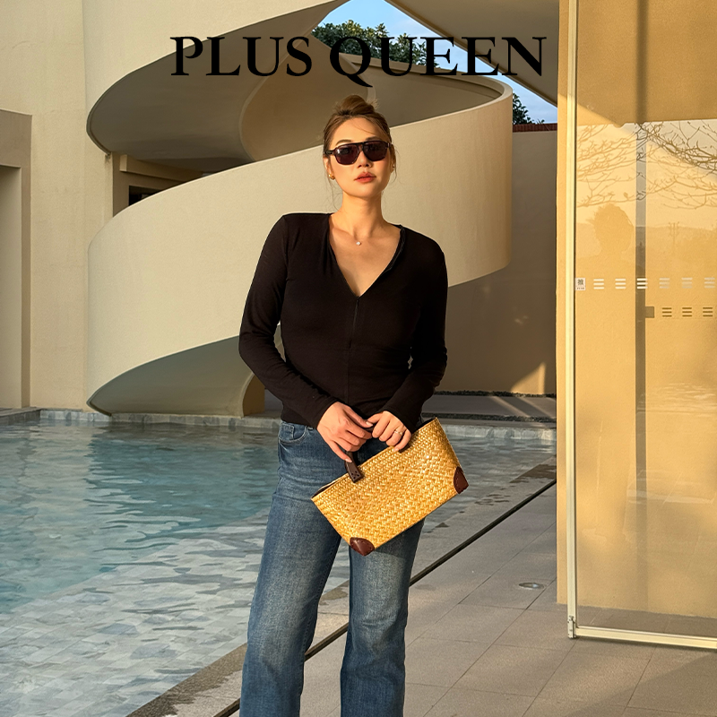 PLUS QUEEN宏蓝 高个子2025年春季慕斯拉链深V打底上衣女