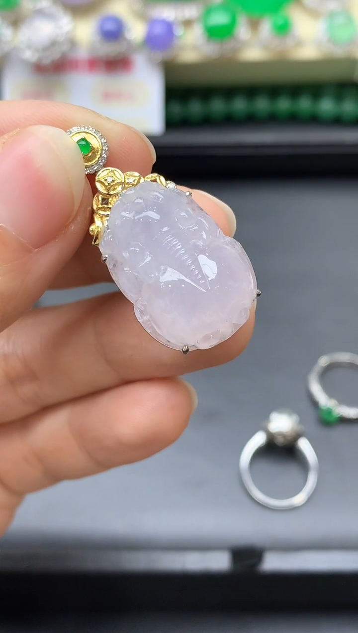 颈饰18K金镶嵌翡翠546-中国好珍宝