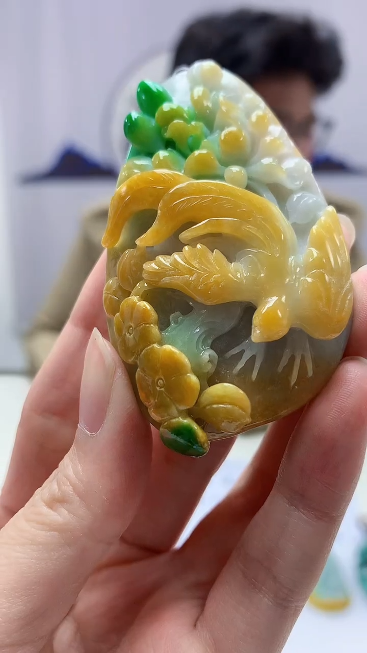 【闪购商品】定制翡翠未镶嵌4688zm-毛货赠珠链