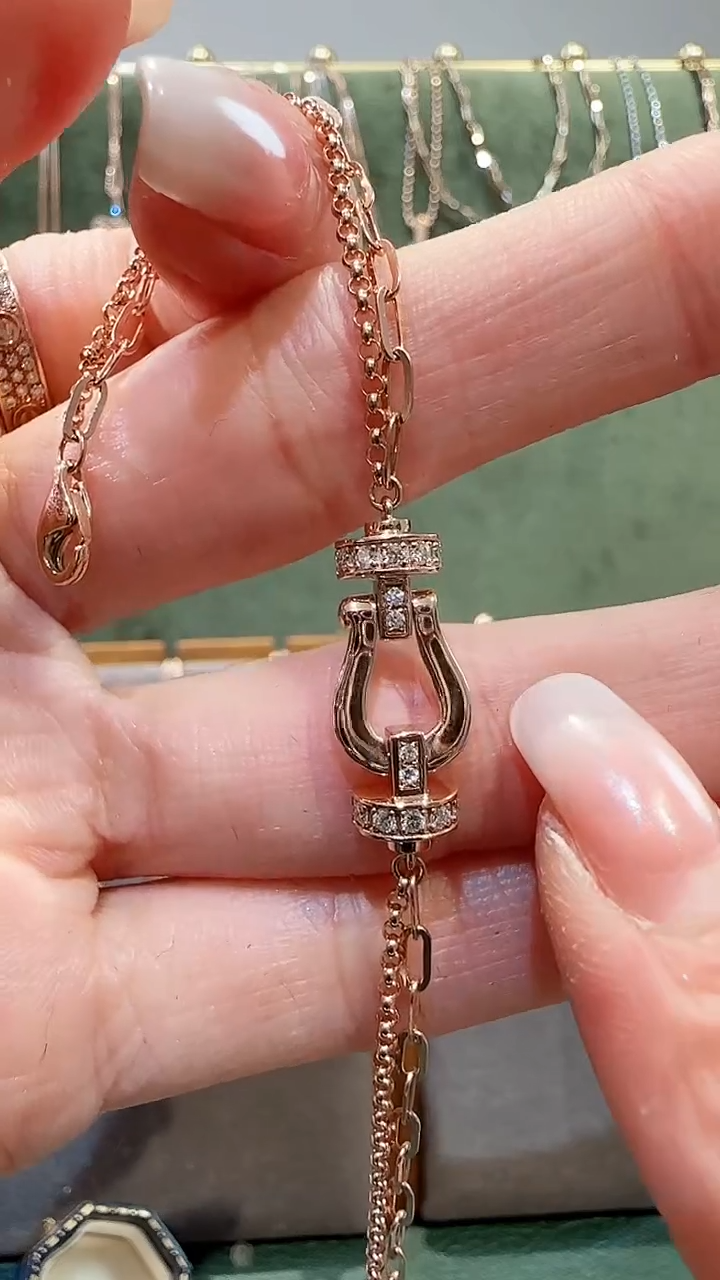 【闪购商品】天然钻石手链18K金镶嵌18K金钻石马蹄手链