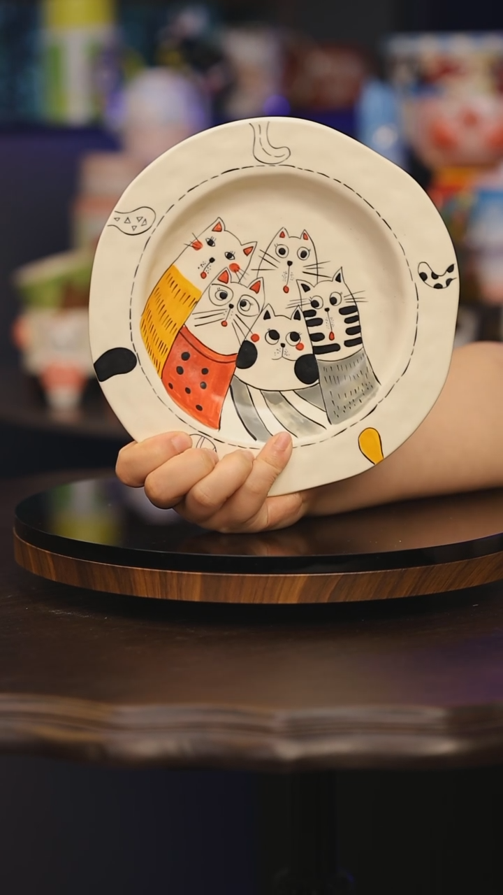 【闪购商品】摆件景德镇釉下彩绘设计师款式陶瓷