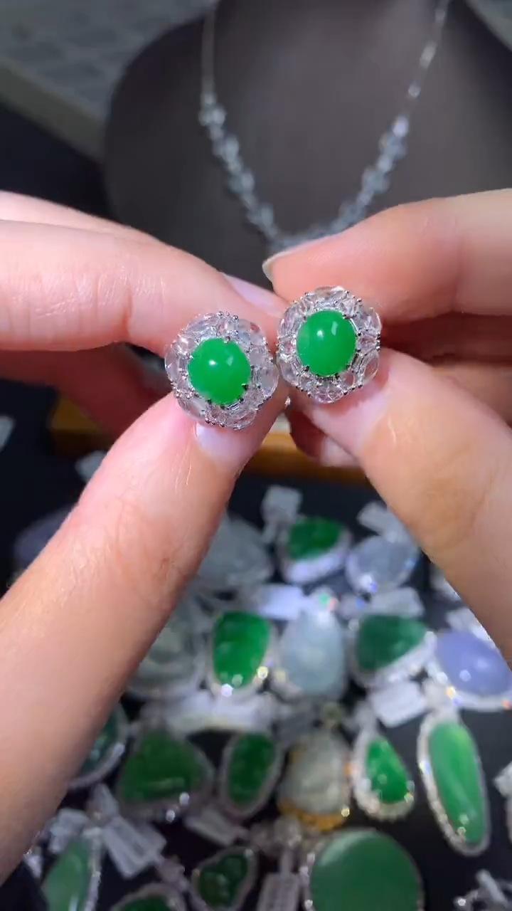 吊坠(不含链)18K金镶嵌翡翠耳钉