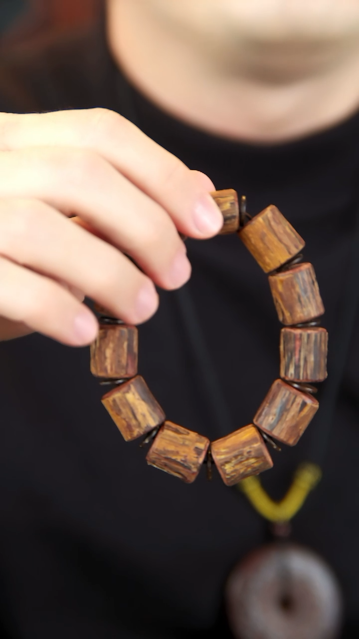 【闪购商品】降真香把件随形大叶889