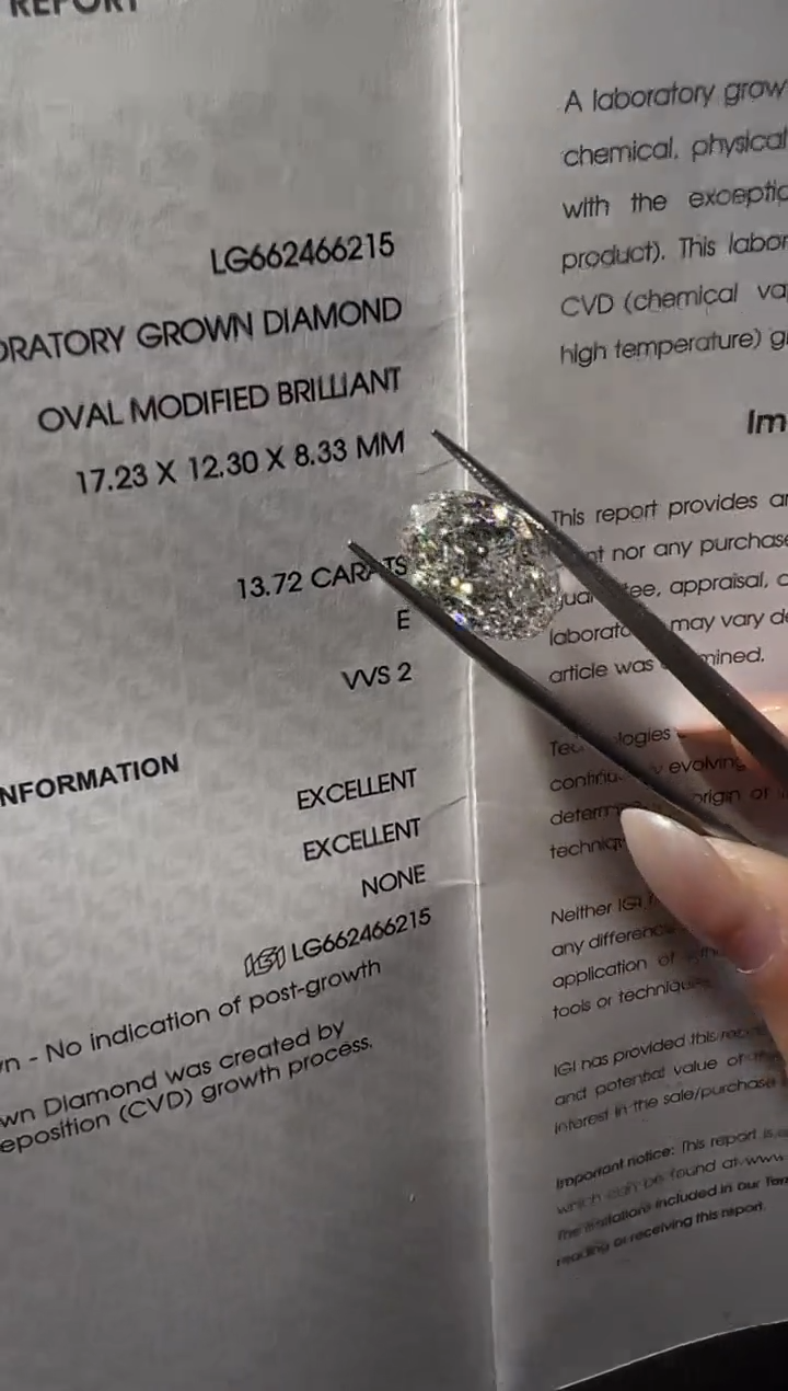 裸石合成钻石LG6215   13.72ct