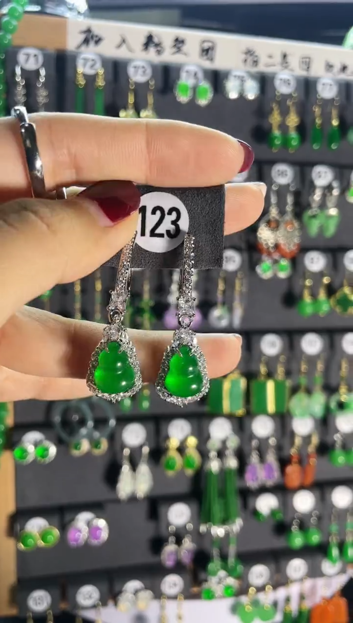 【闪购商品】翡翠耳饰银S925镶嵌123...